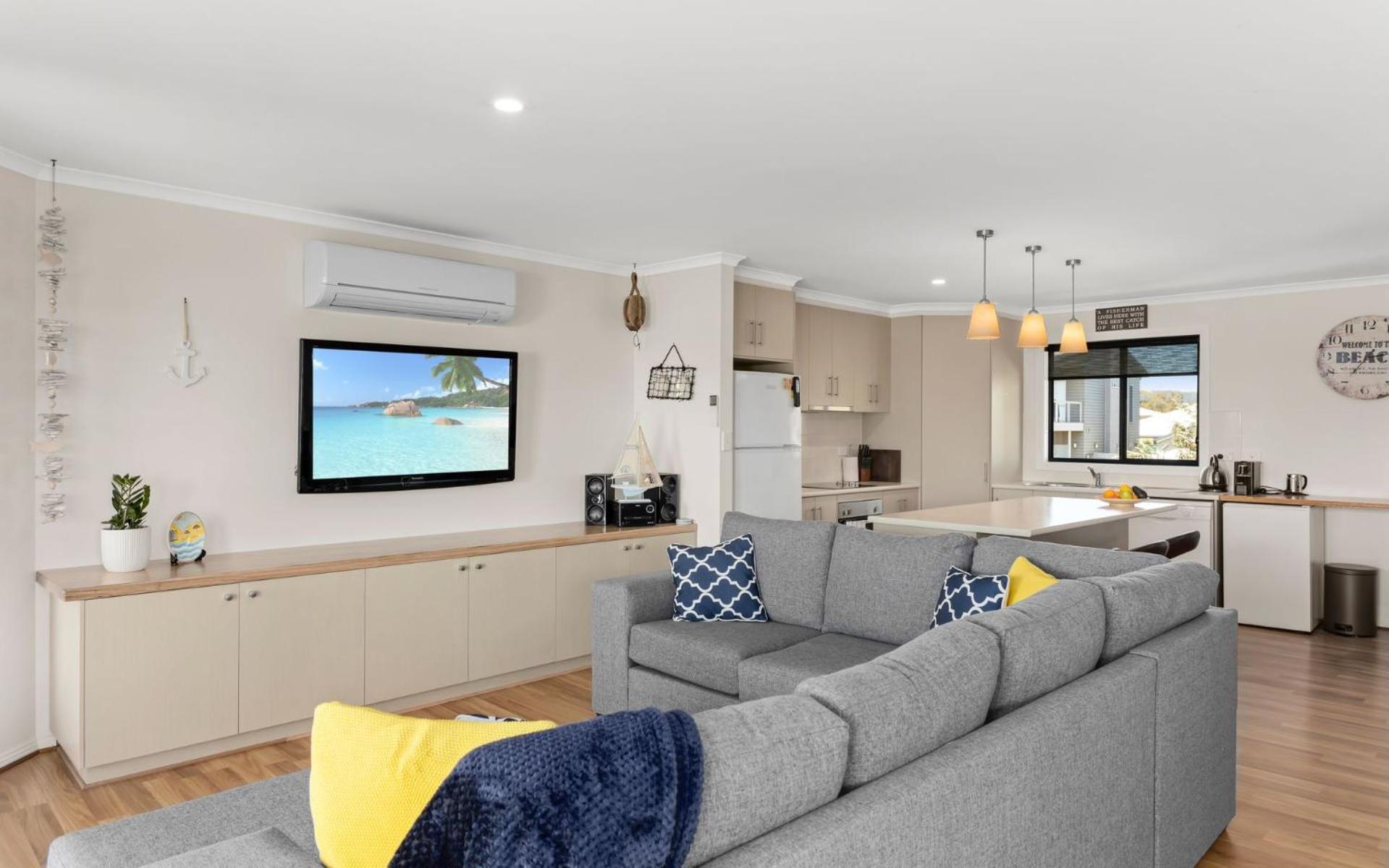 Lazy Days - 7 Nereus Drive