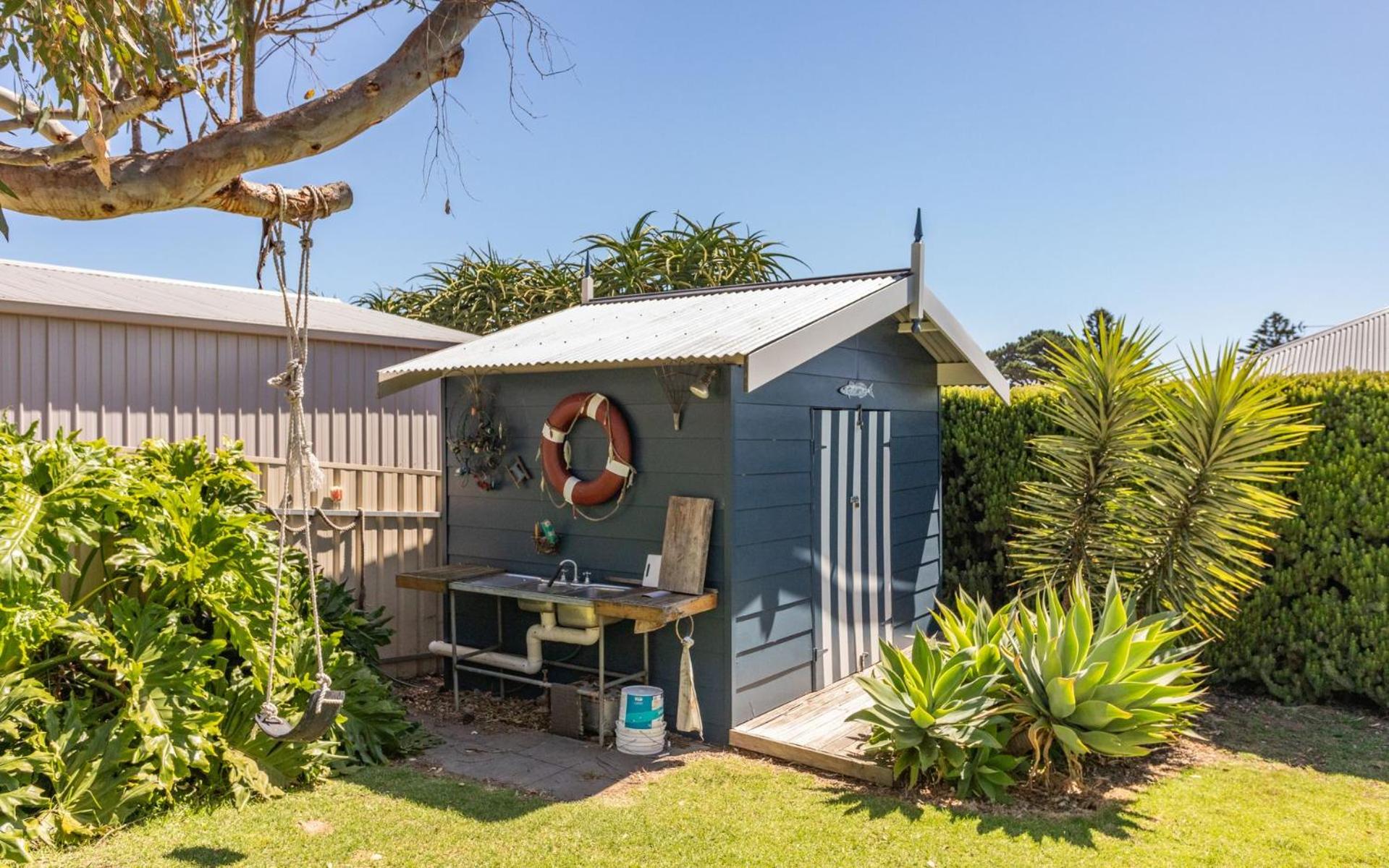 Lazy Days - 7 Nereus Drive