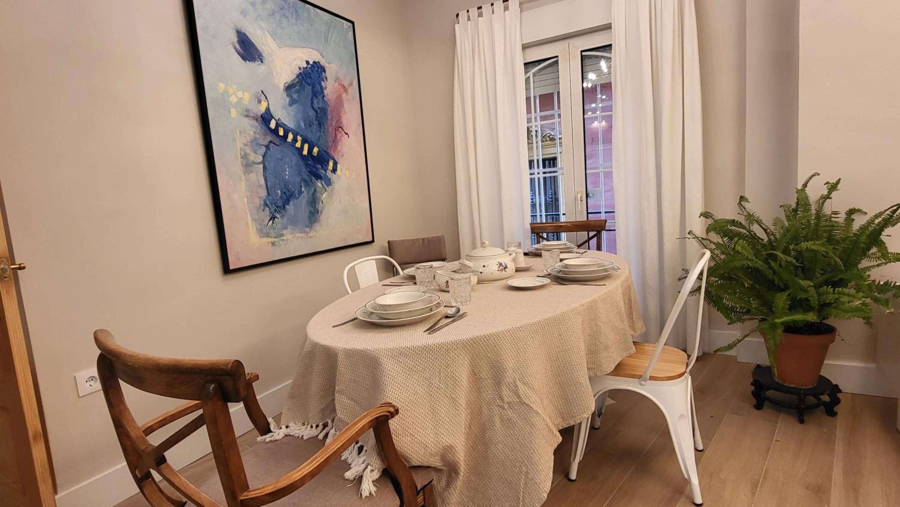 dining