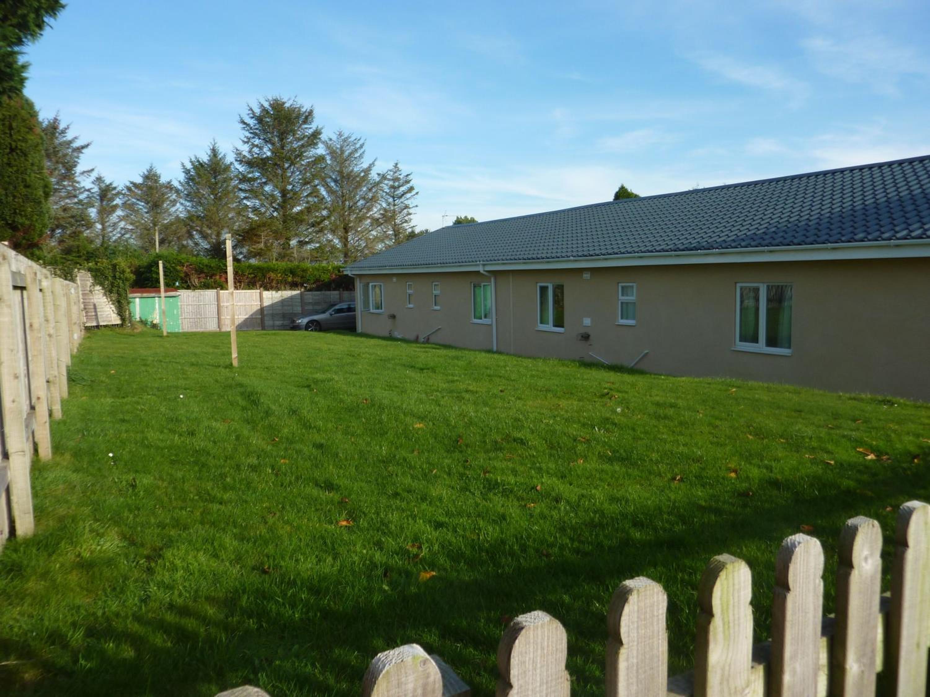 Photo 16