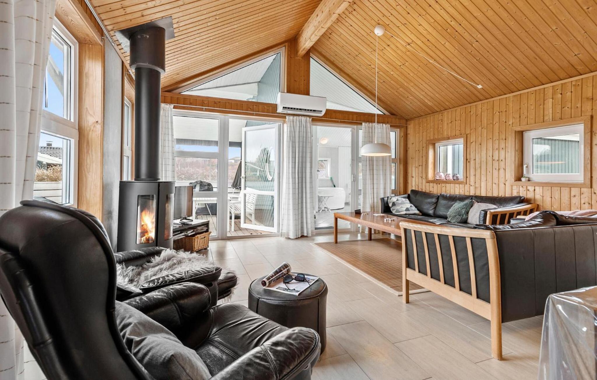 Cozy Home In Ebeltoft With Sauna
