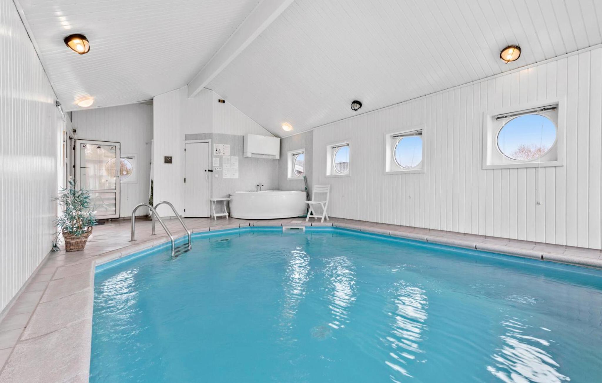 Cozy Home In Ebeltoft With Sauna
