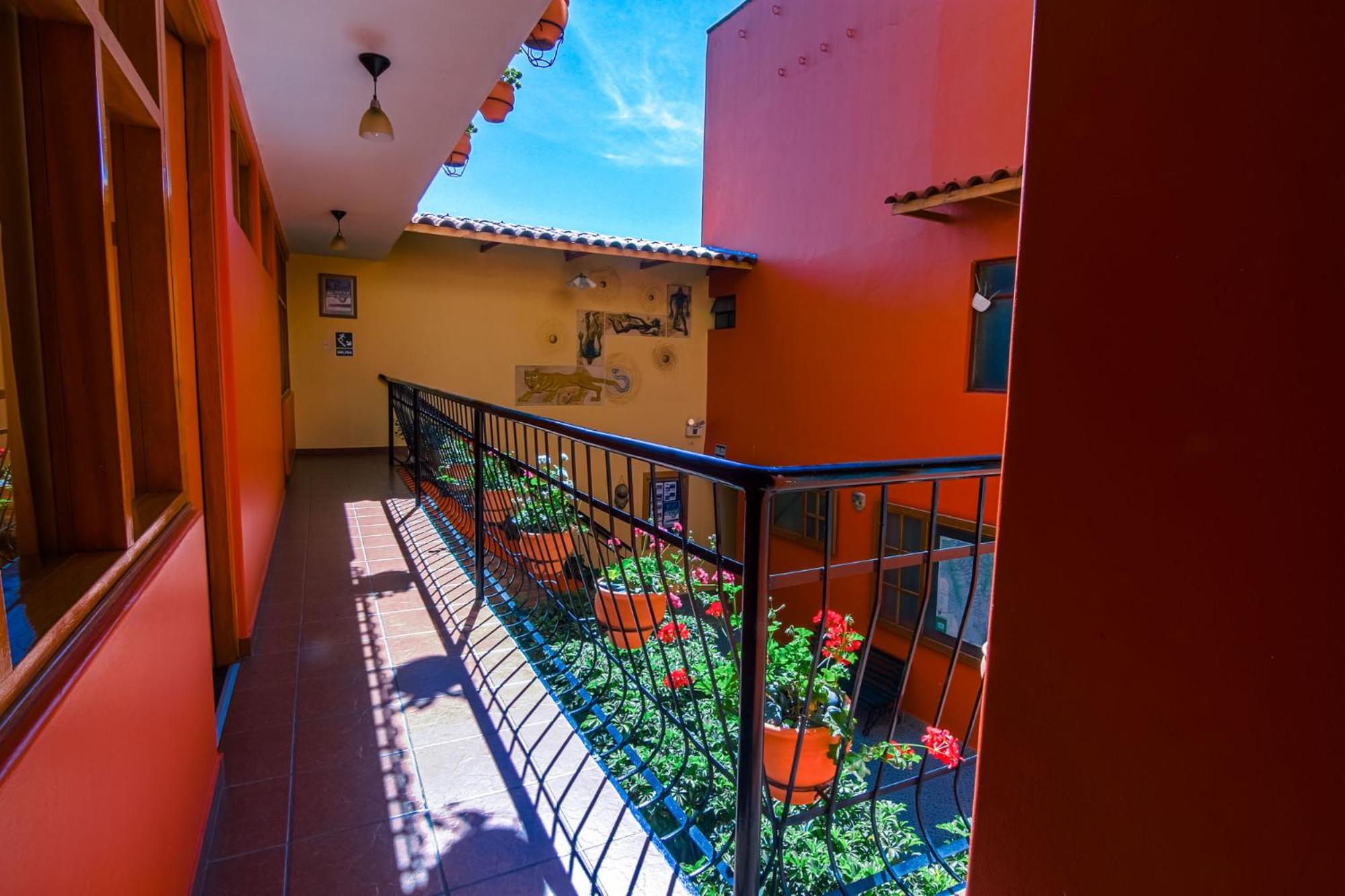 Olaza's guest house