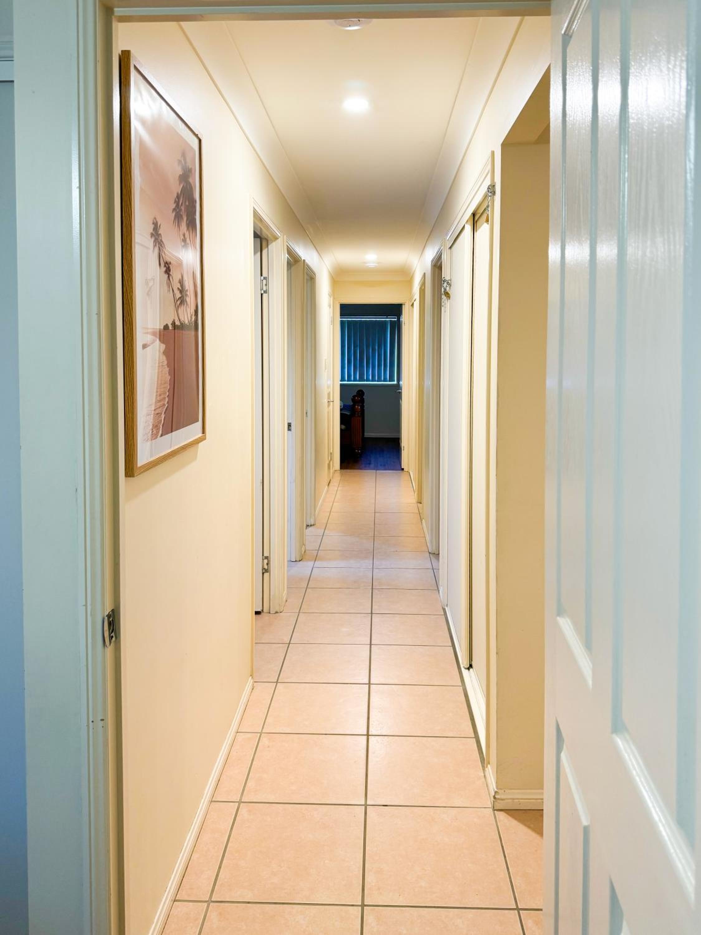 4 bedroom entire house in Raceview,QLD 4305