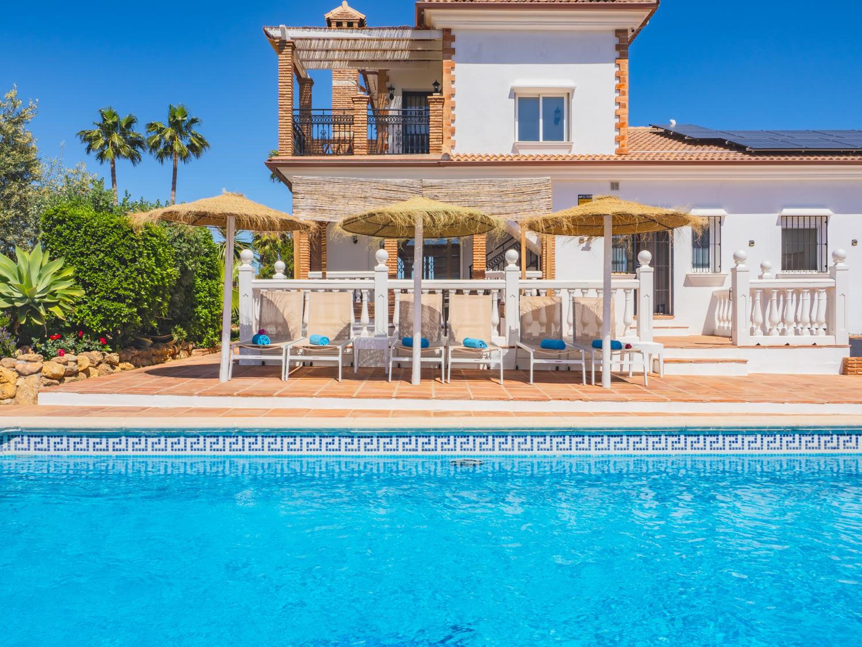 Villa Blanca Málaga - Private Villa - Heated Pool