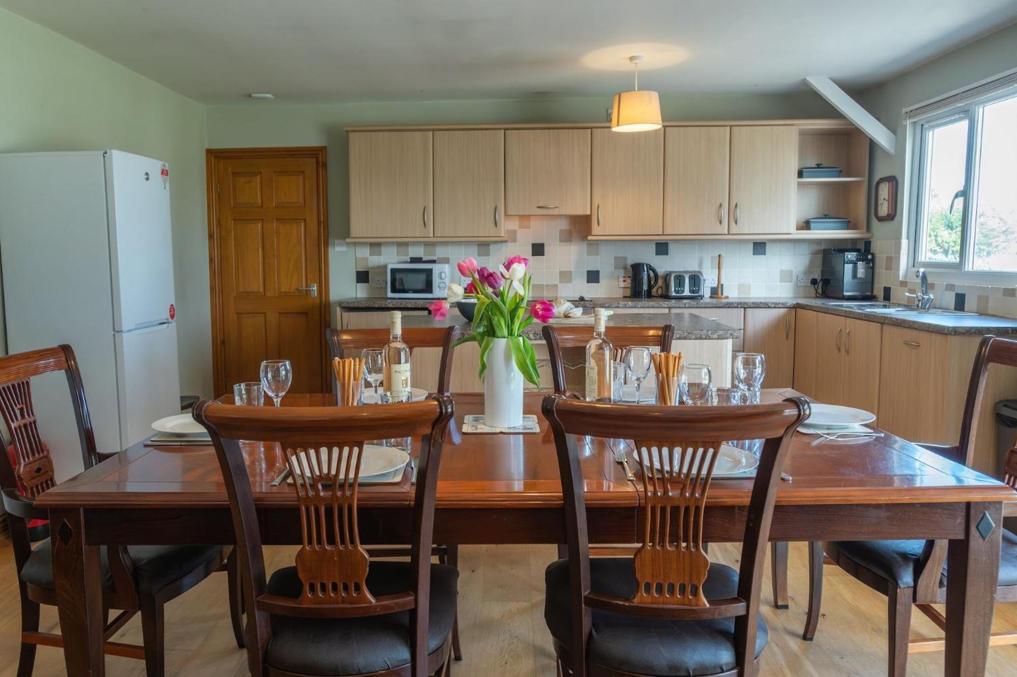 Ty Bach, Llanbedrog