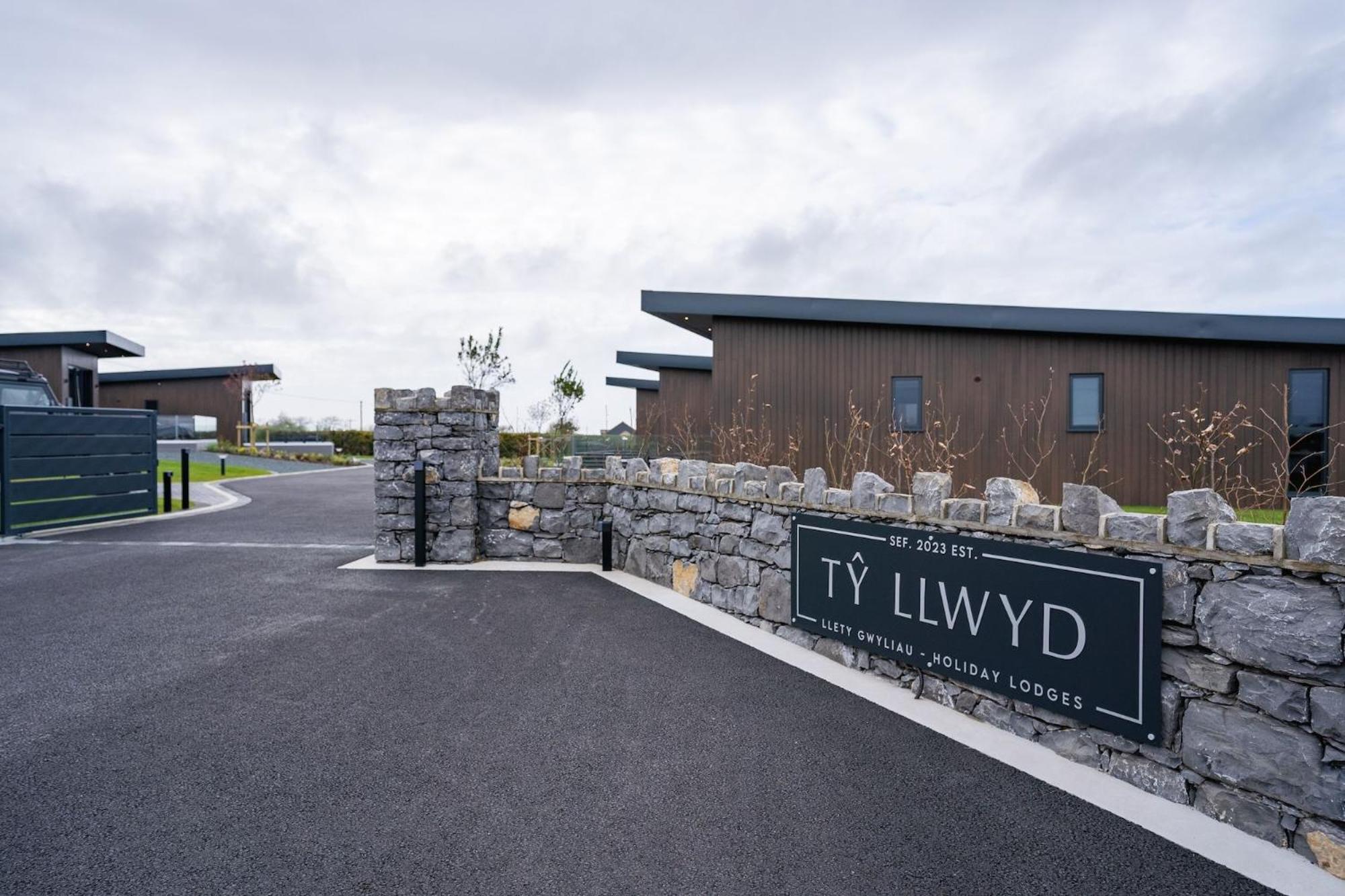 Cadnant Lodge