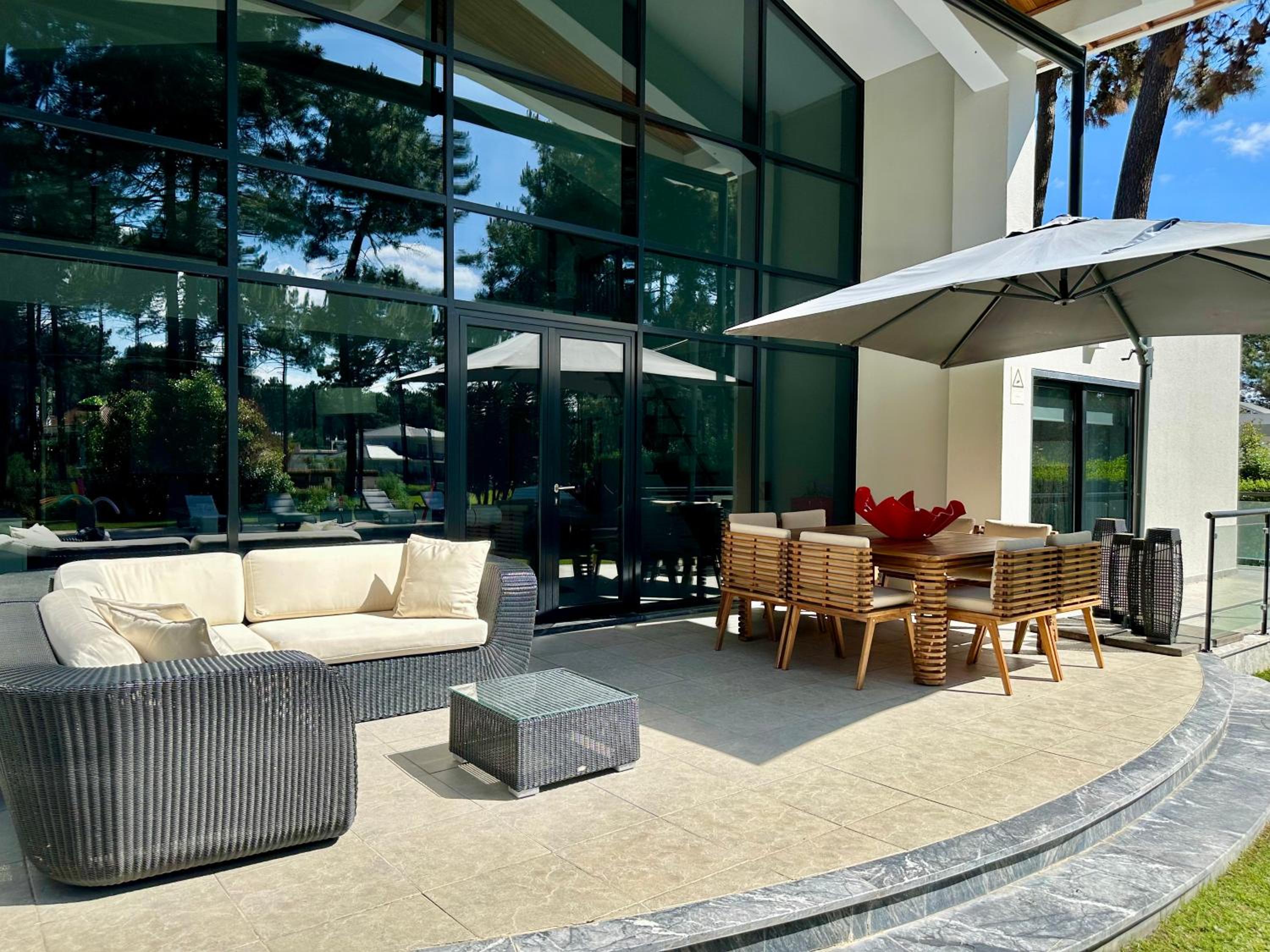 Belart Luxury Villa with Pool Golf and Beach