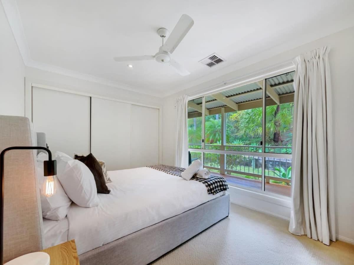 Hinterland Tranquil Escape with Beautiful Views