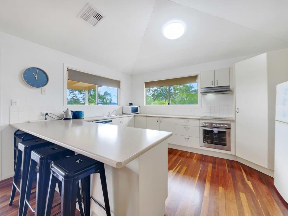 Hinterland Tranquil Escape with Beautiful Views
