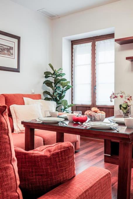 Centro y Estilo Apartamento cerca de la Alameda