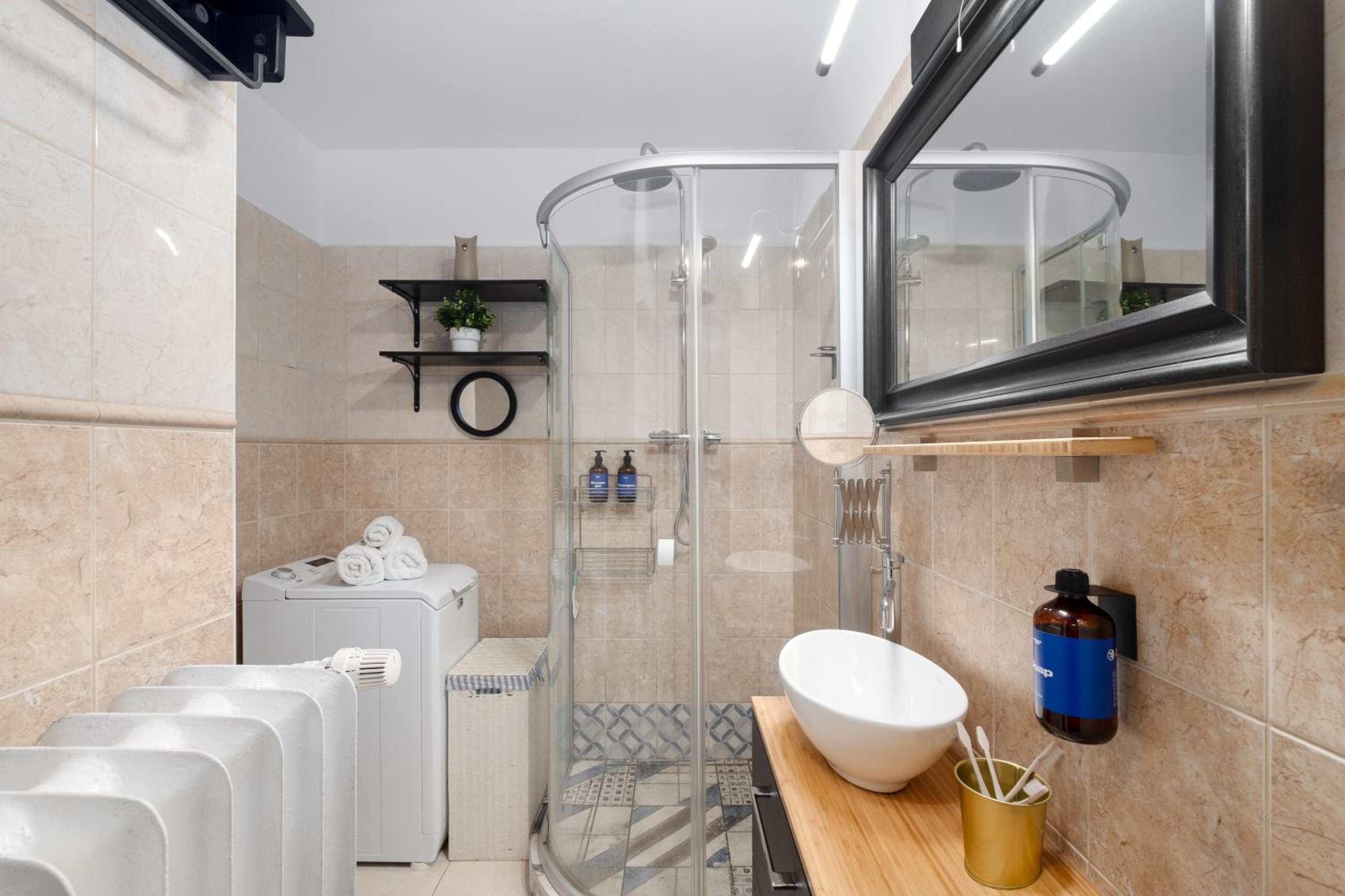 Cozy Studio with Terrace in Smíchov by Prague Days
