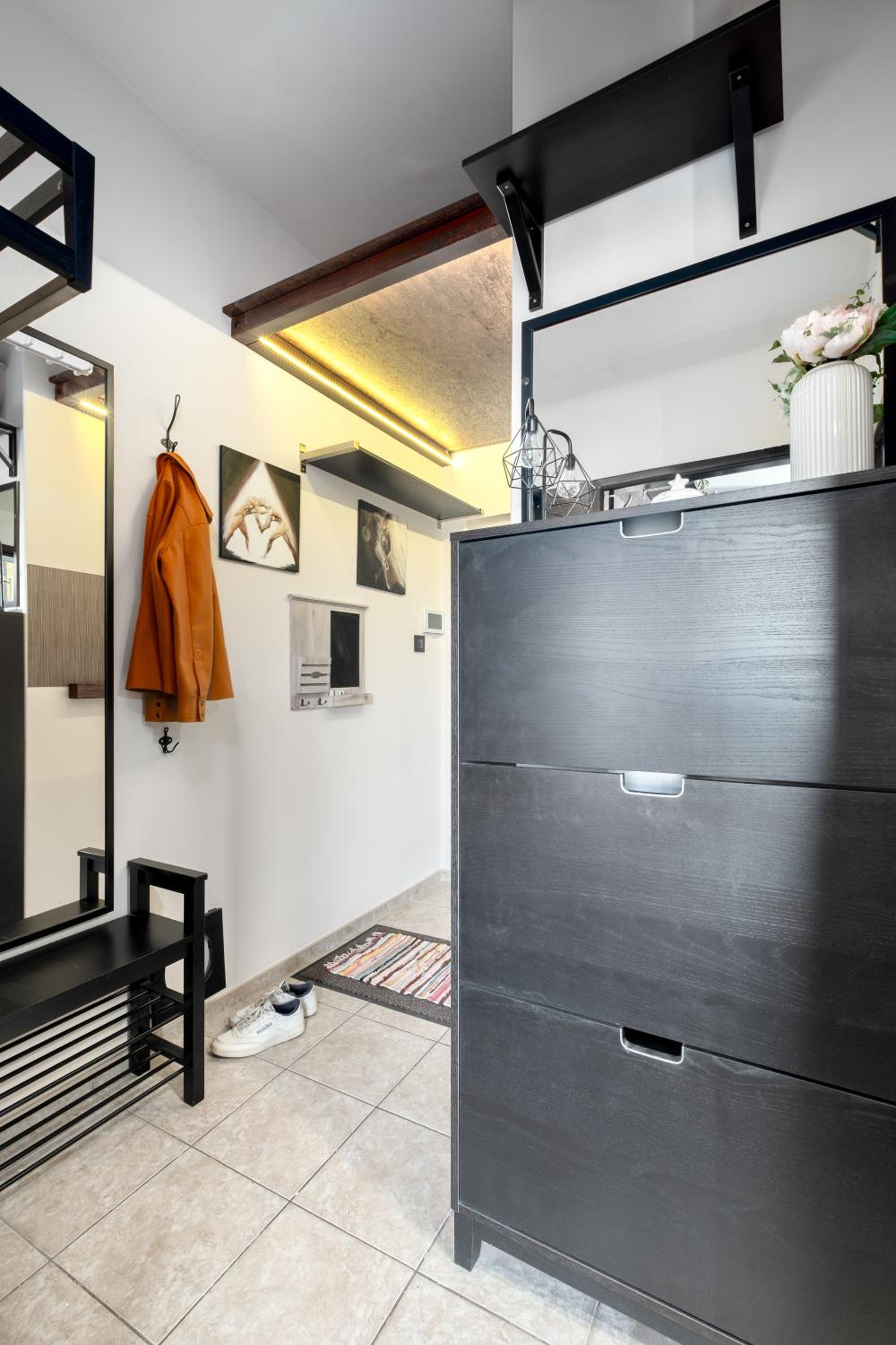 Cozy Studio with Terrace in Smíchov by Prague Days