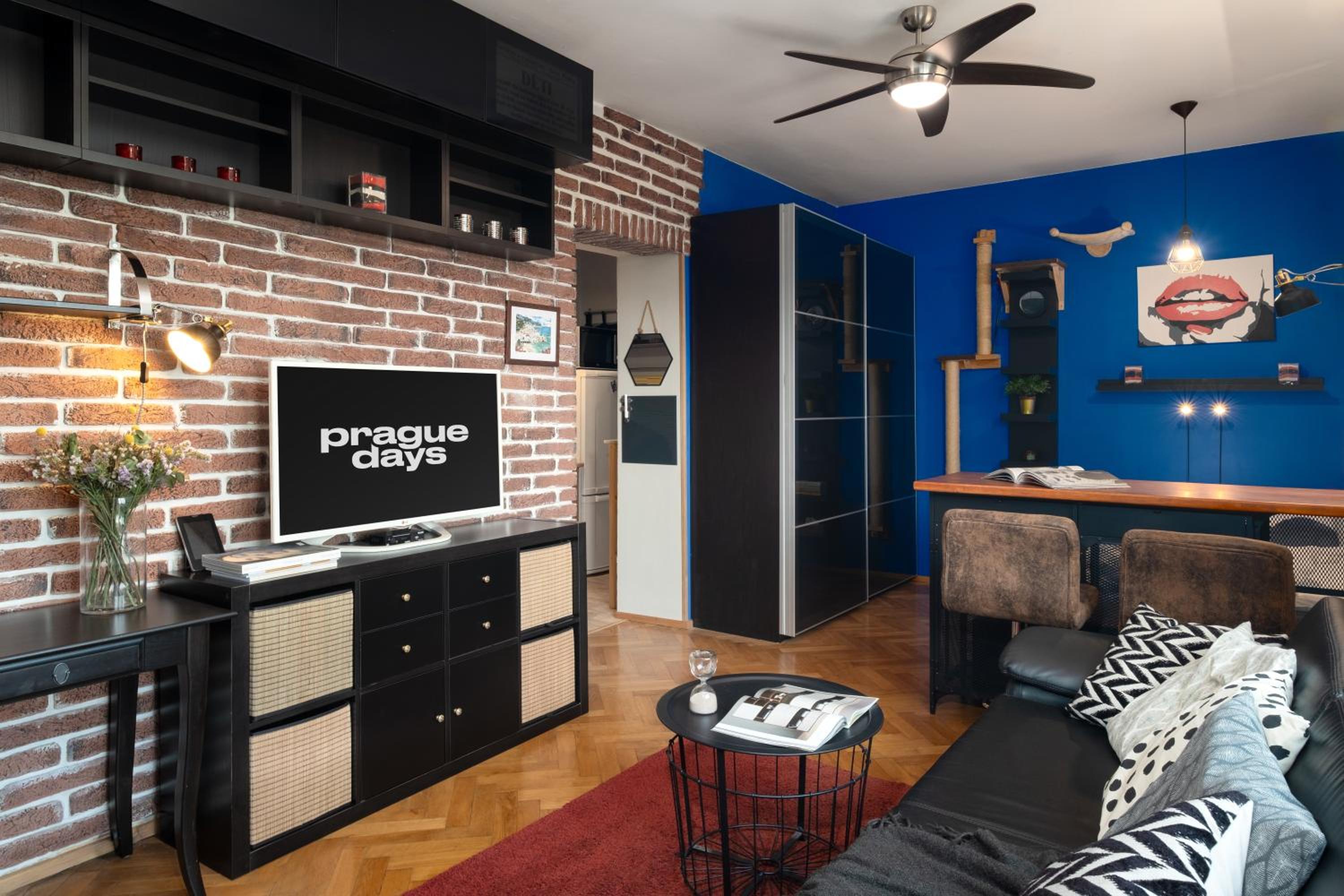 Cozy Studio with Terrace in Smíchov by Prague Days