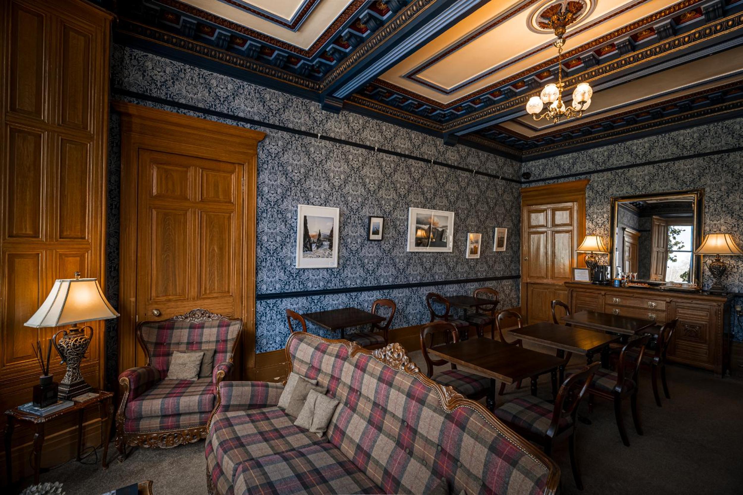 The Alamo Guest House