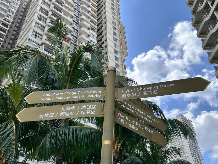 Danga Bay Sea View 4 Pax Apartment