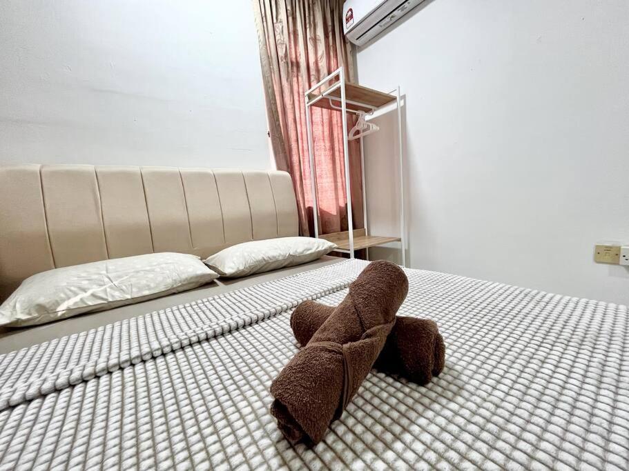Cozy 4BR 7Pax MMU Cyberjaya University Tamarind Square photo 2