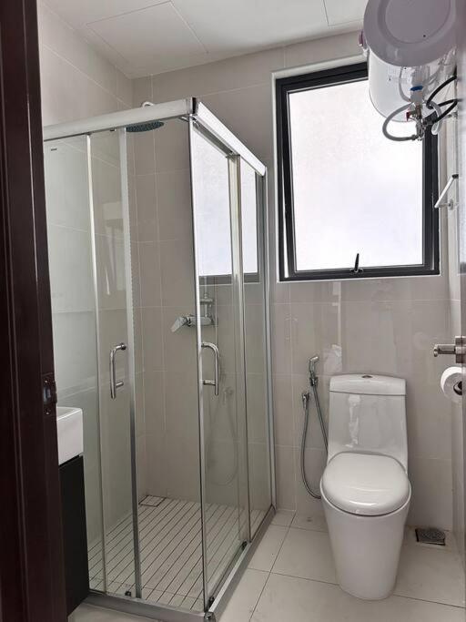 Danga Bay Sea View 4 Pax Apartment