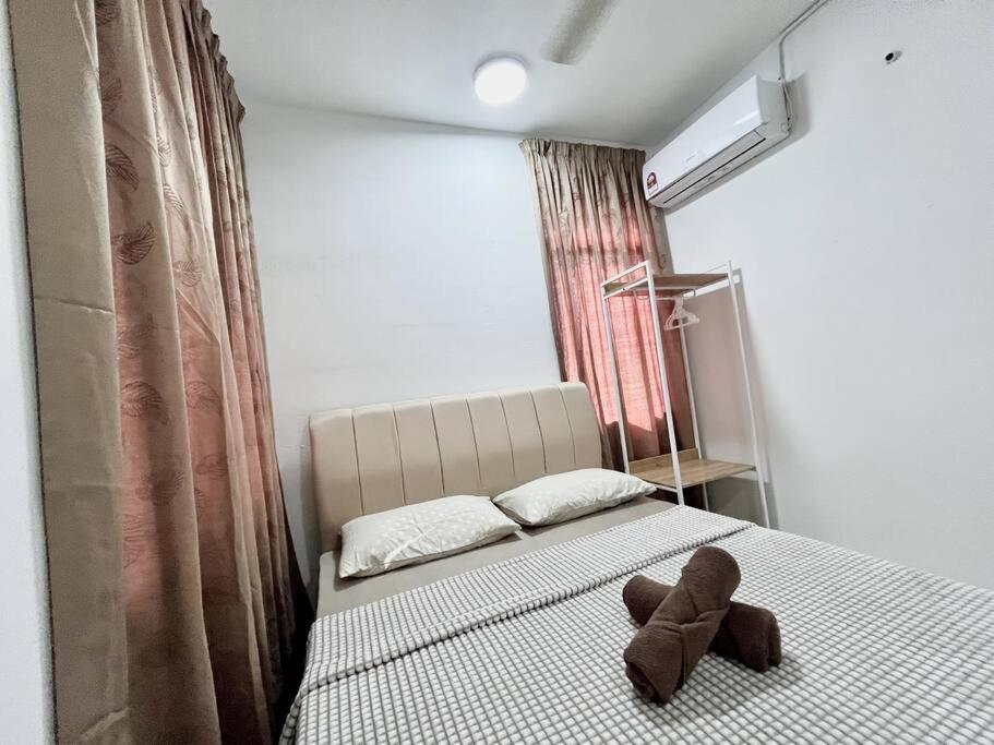 Cozy 4BR 7Pax MMU Cyberjaya University Tamarind Square photo 5