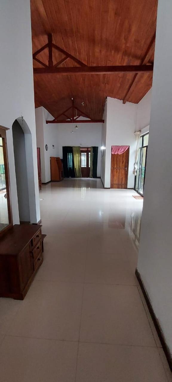 Villa in Hikkaduwa view 5