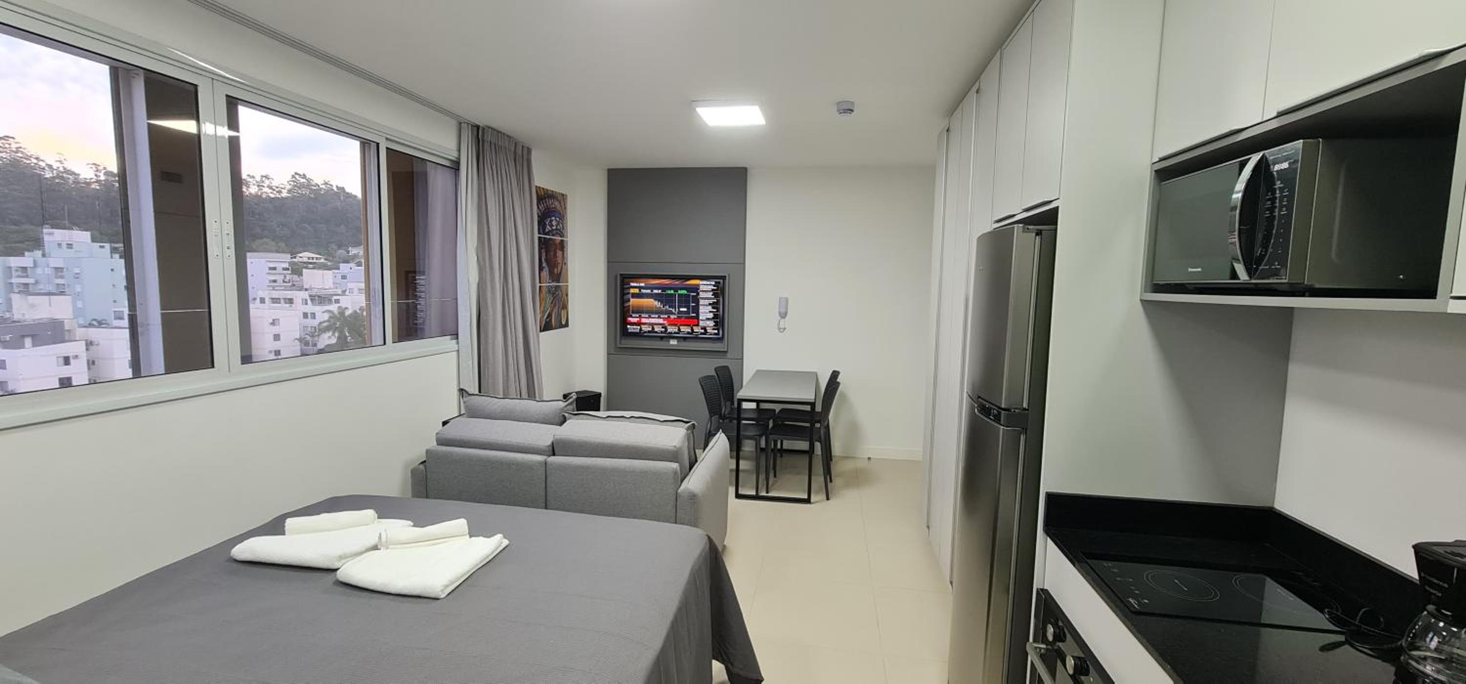 AZZA Smart Stay