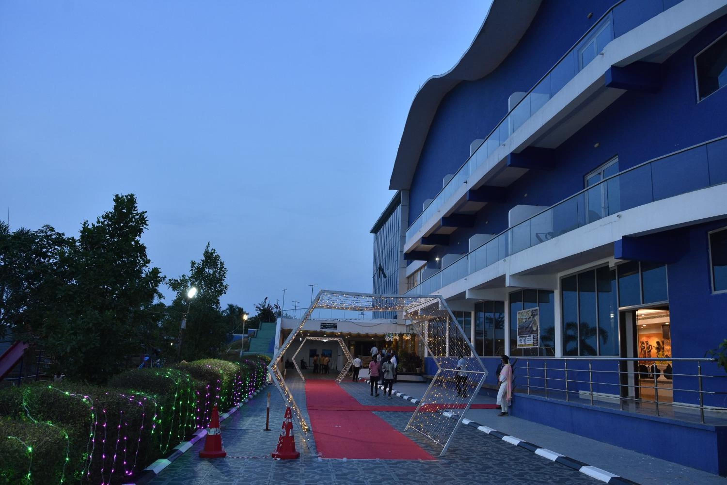 Silver Stone Park Resort, Kovilpatti