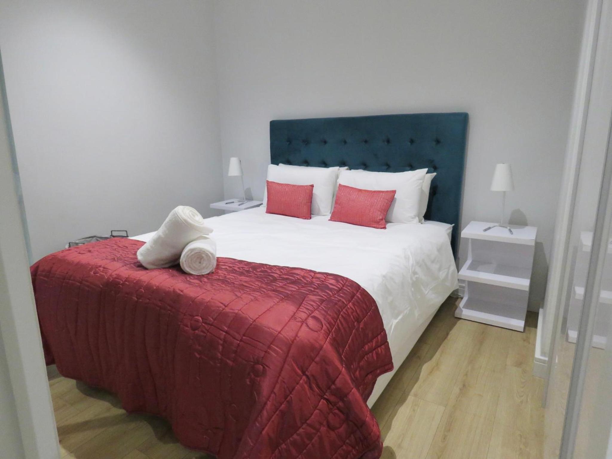 Entire Apartment in Waterfall, South Africa view 5