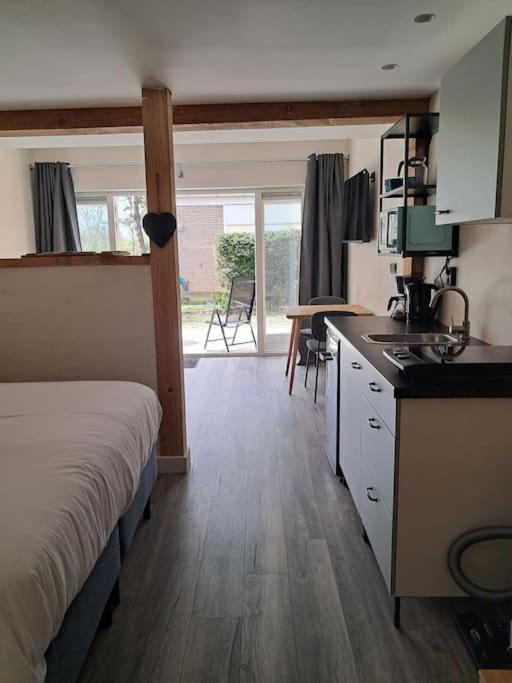 Strandhuisje EVA, dicht bij zee view 2