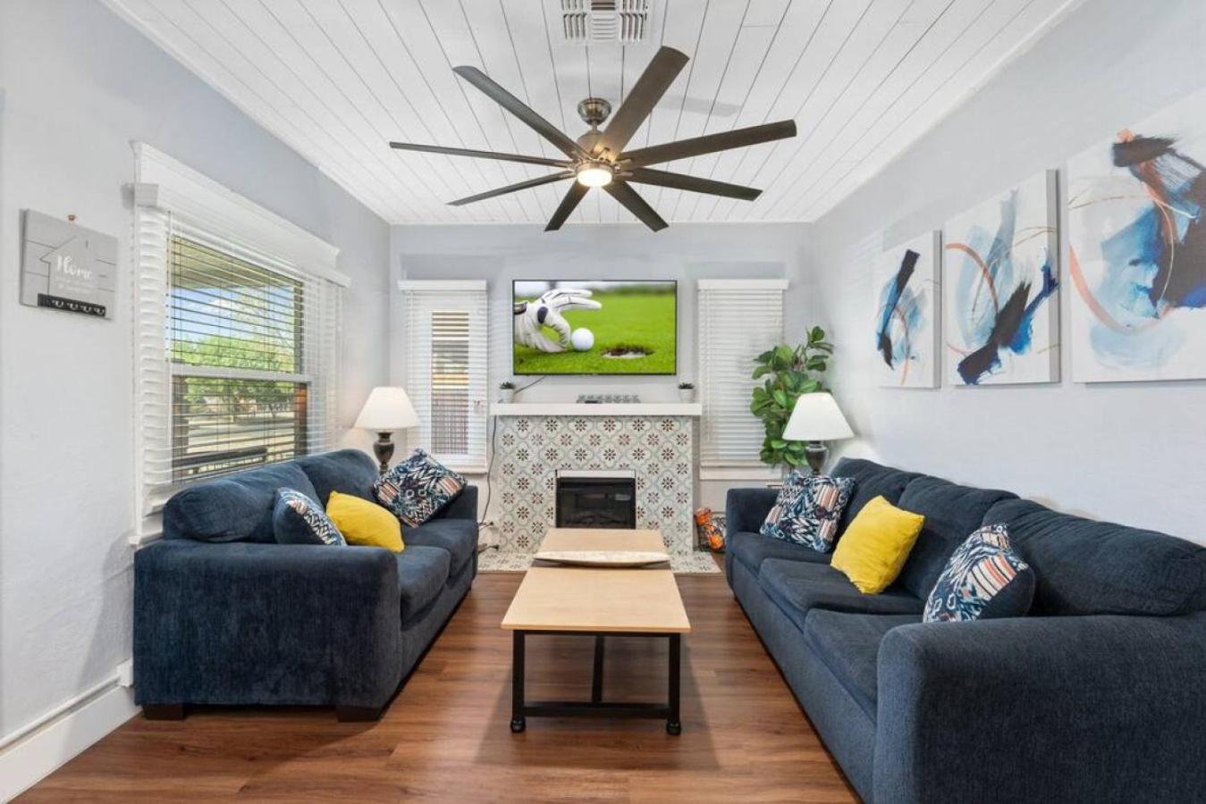 CentralPhoenix - House with KingBed-beautiful patio view 4