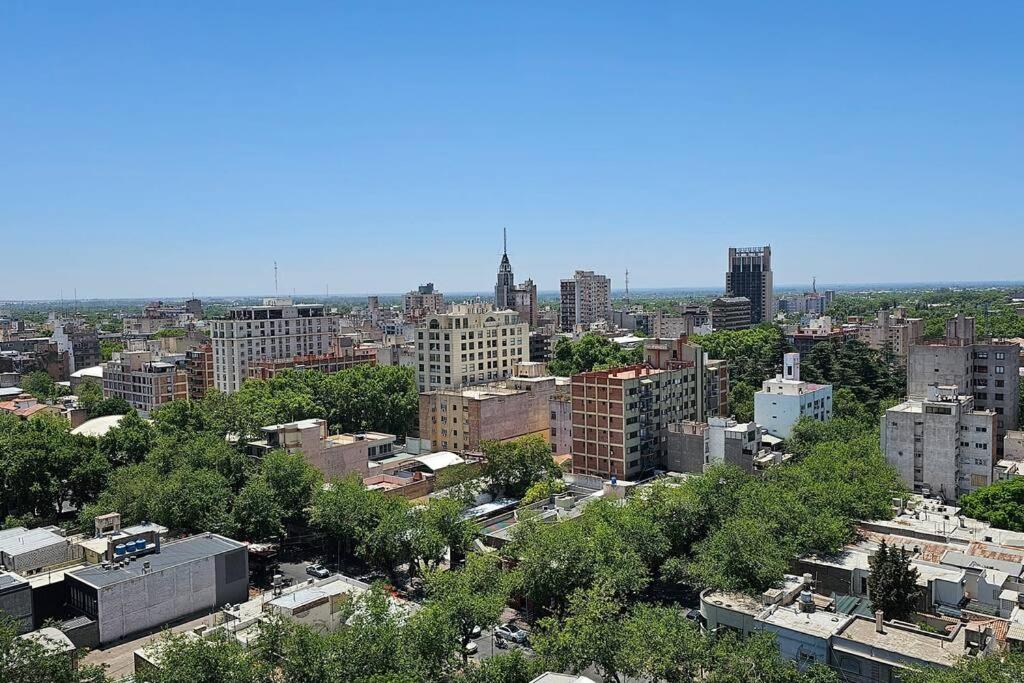 Vistas panorámicas, pileta y seguridad 24 hrs