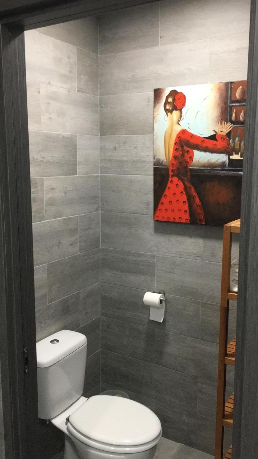 Apartamento B, a 3 minutos de la estación central de bus y tren photo 2