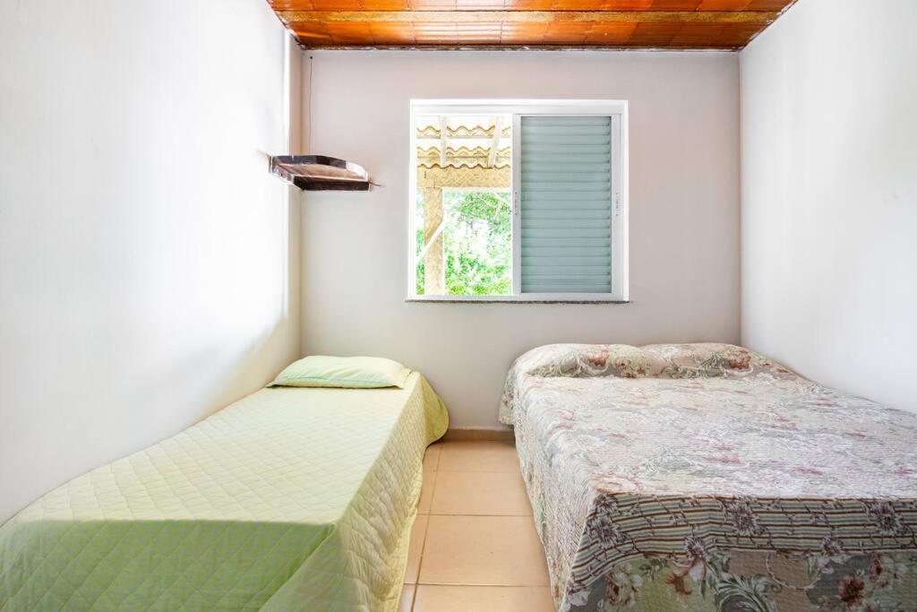 Casa 4 quartos, 2 suítes, piscina e acessibilidade - Frente para a lagoa