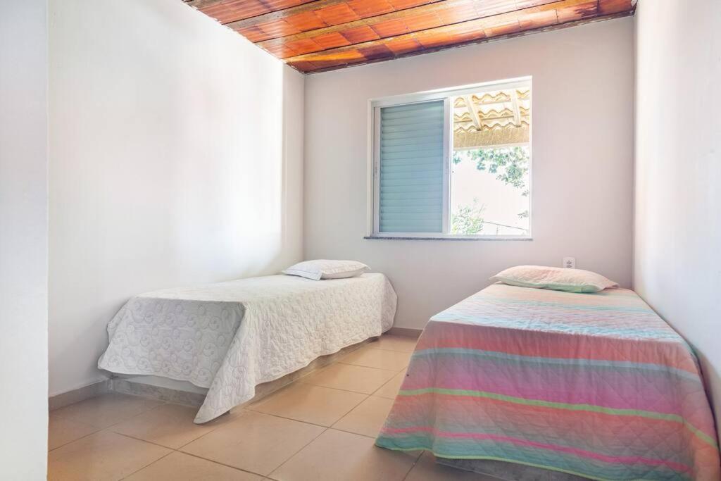 Casa 4 quartos, 2 suítes, piscina e acessibilidade - Frente para a lagoa