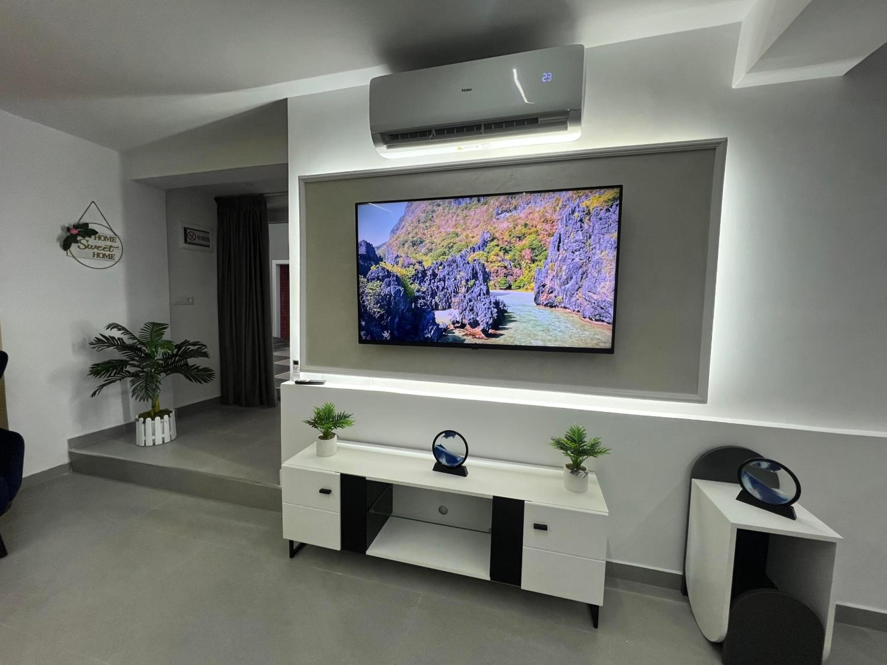 Mon Privé Apartment Tirana