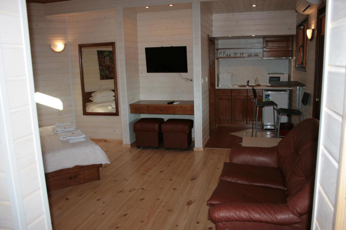 Tora Bora Guest House
