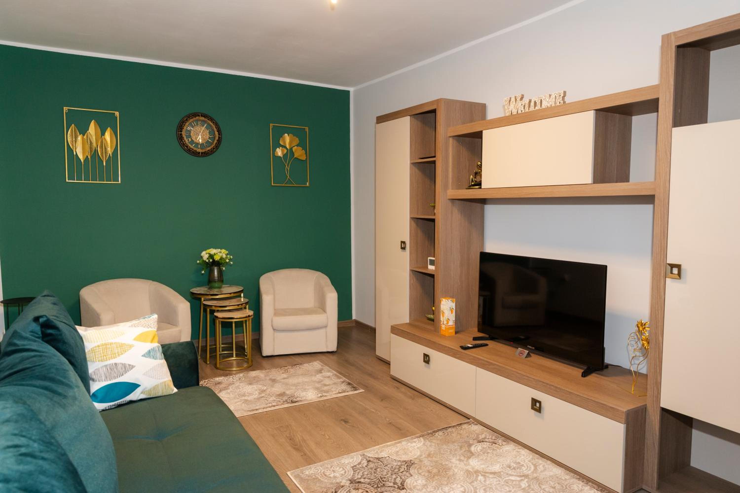 Green Vetiver Apartment view 2