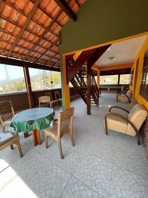 Casa Triplex c/ Piscina - 6 quartos - Arraial do Cabo