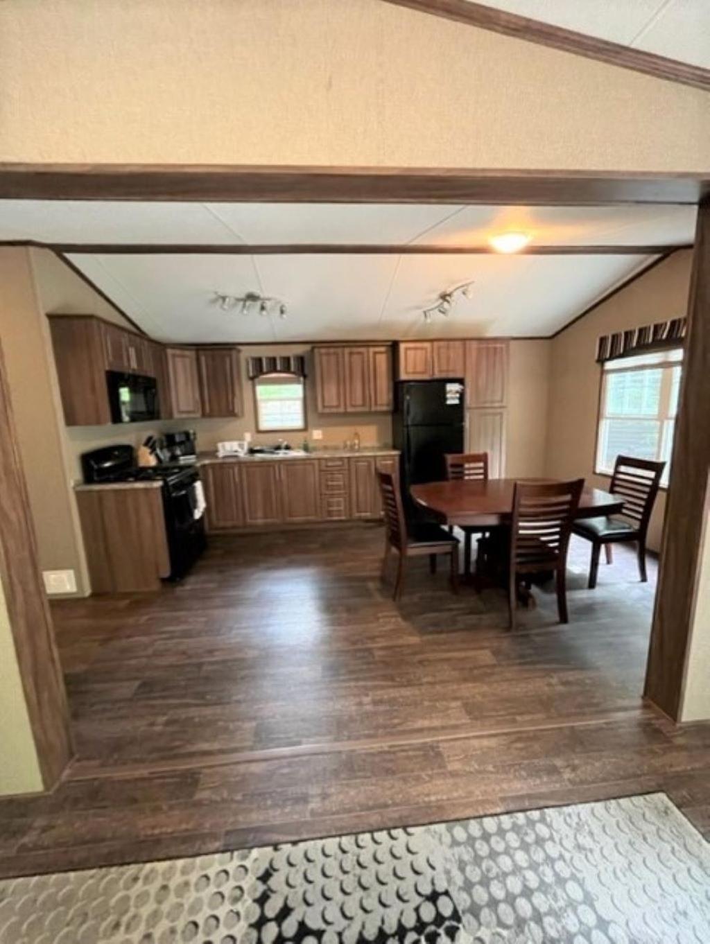 2 Bedroom Cottage Poplar Crescent 746