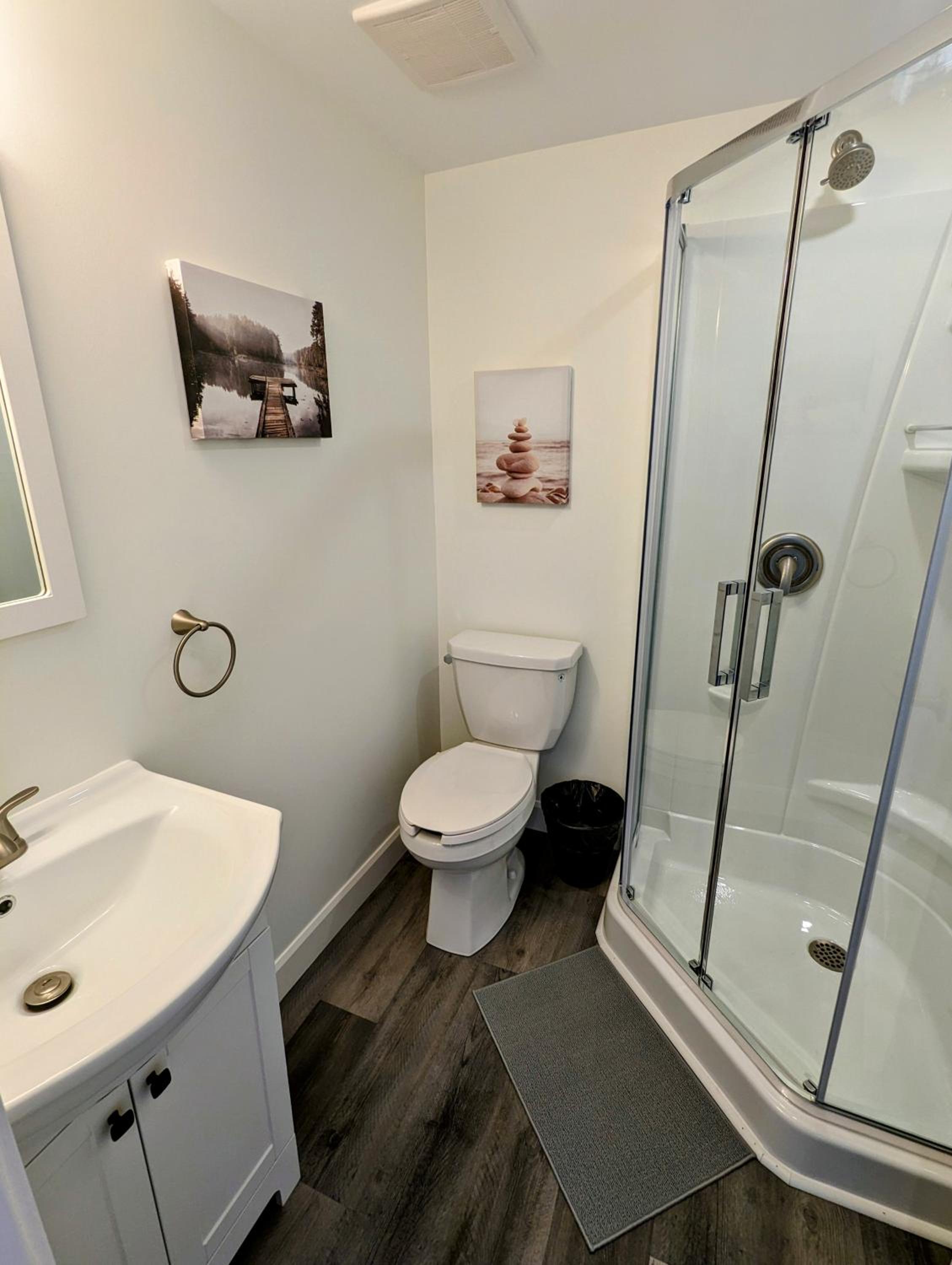Newly Renovated 3 Bedroom Beach Front Condo 2B