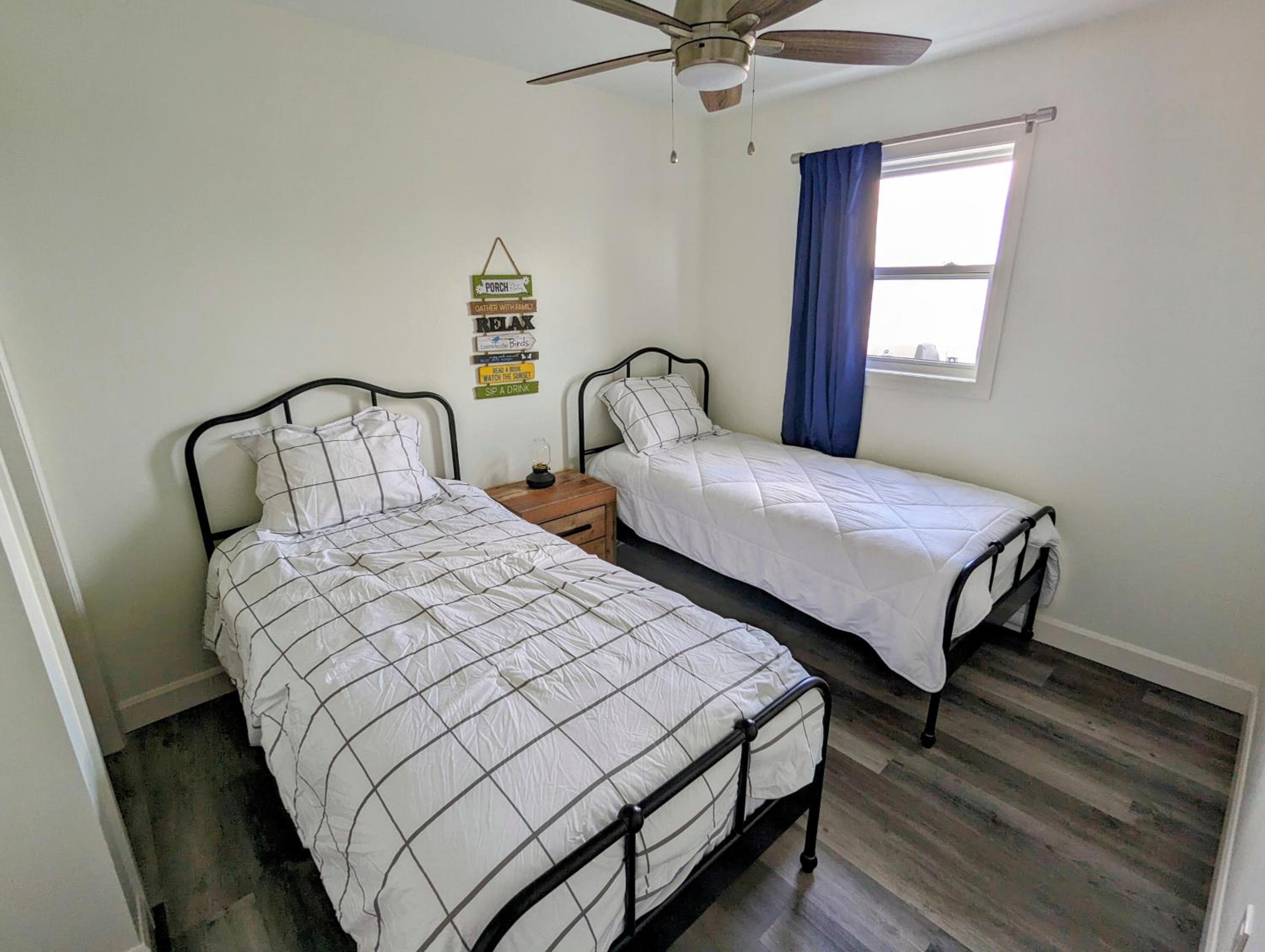 Newly Renovated 3 Bedroom Beach Front Condo 3B