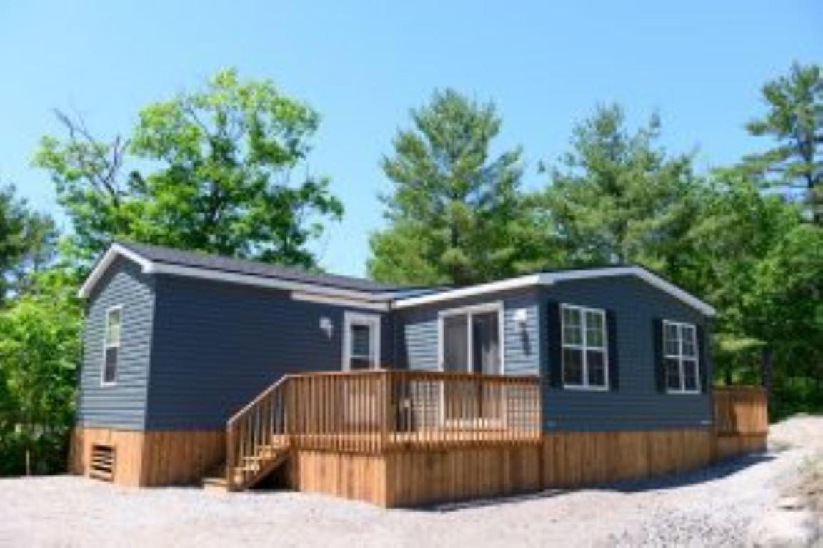 2 Bedroom Cottage Maple Ridge 9