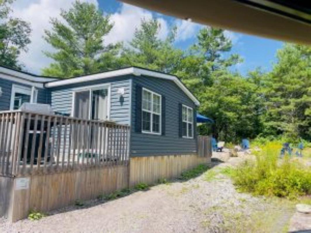 2 Bedroom Cottage Maple Ridge 9