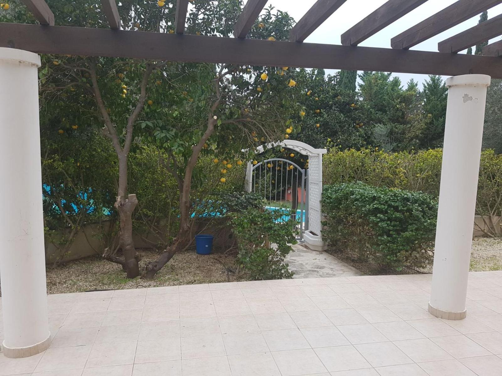 Lovely Garden Apartment