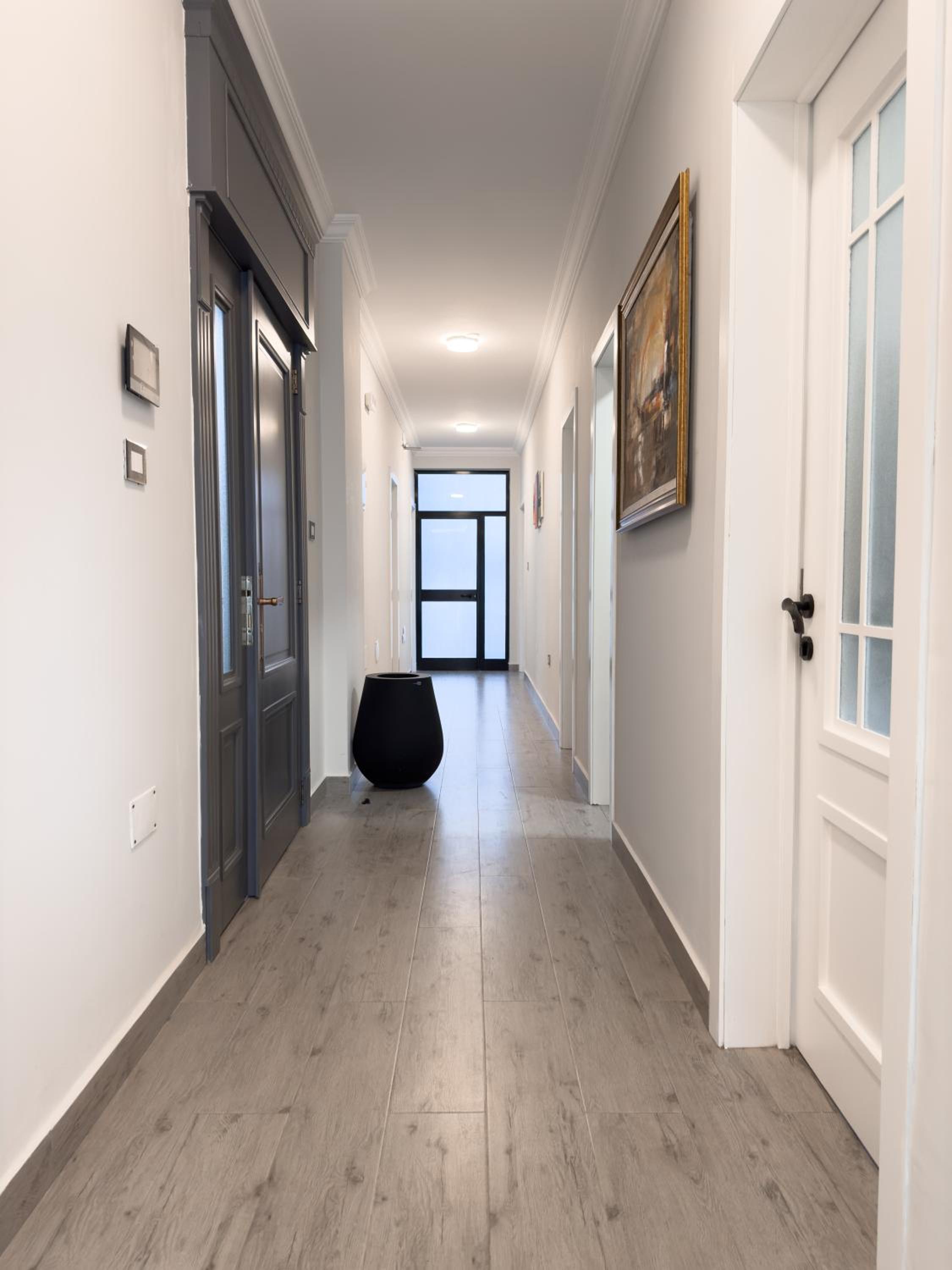 Genet apartment