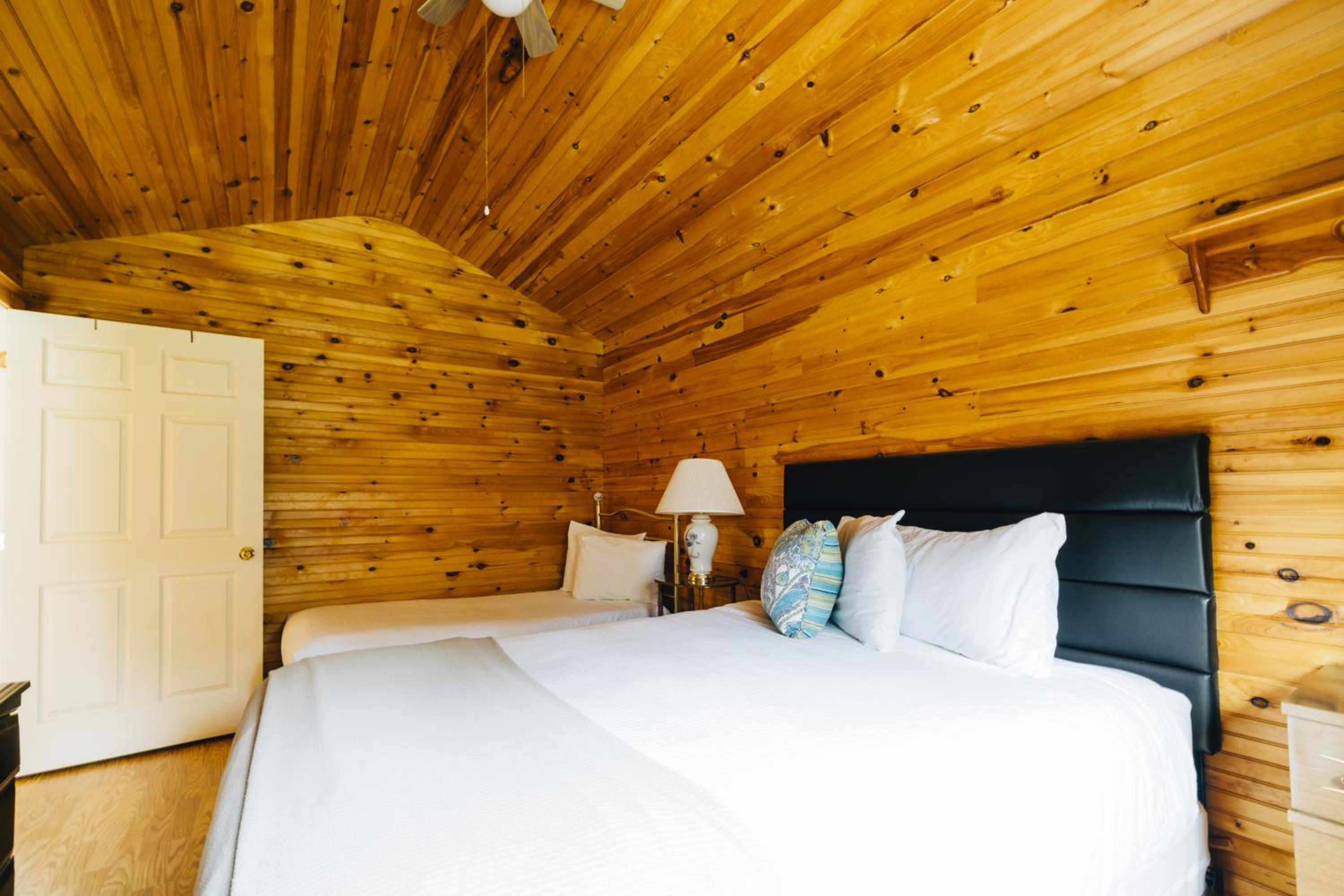 49 Forest Hills Lane - Cavendish Guest Cottages
