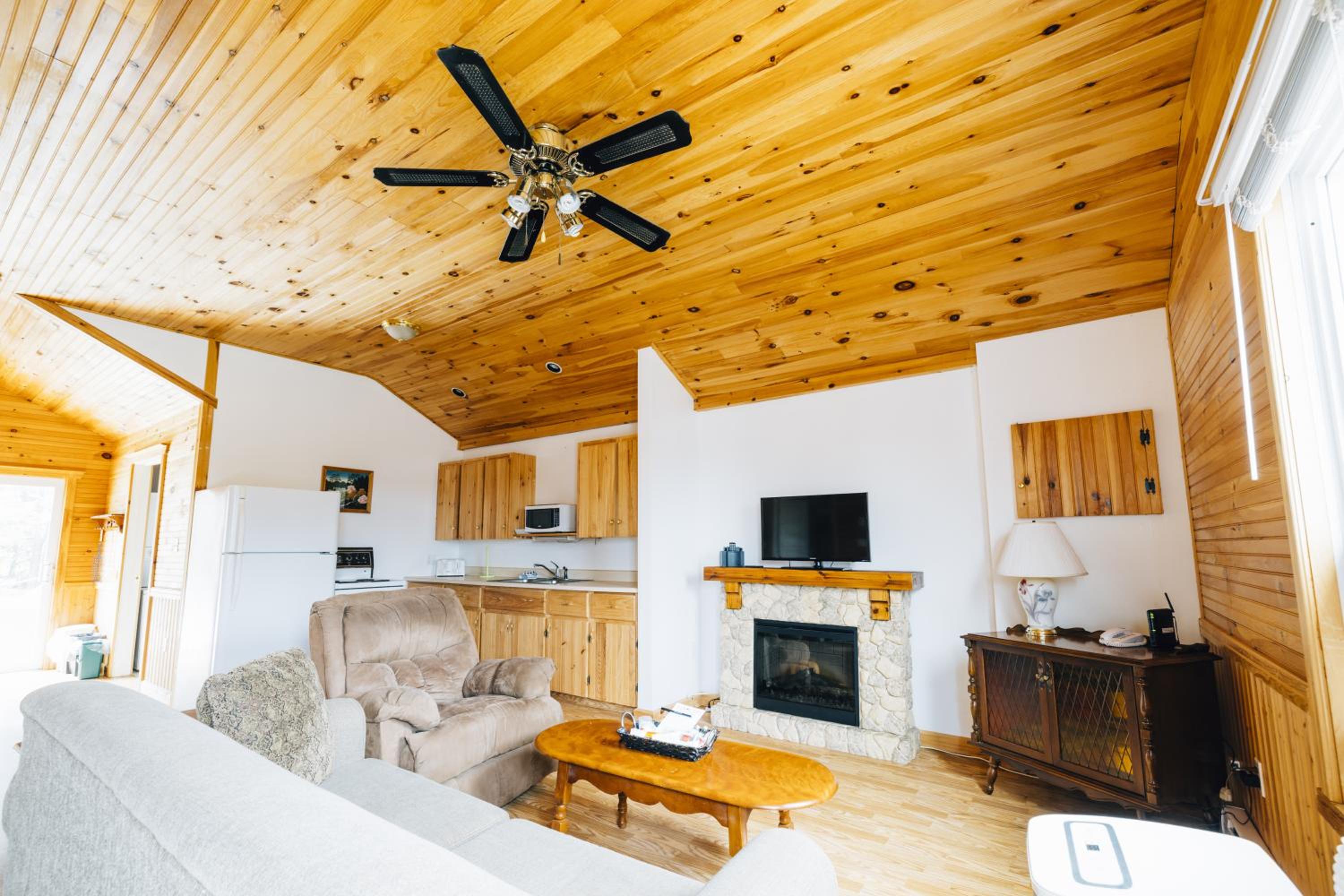49 Forest Hills Lane - Cavendish Guest Cottages