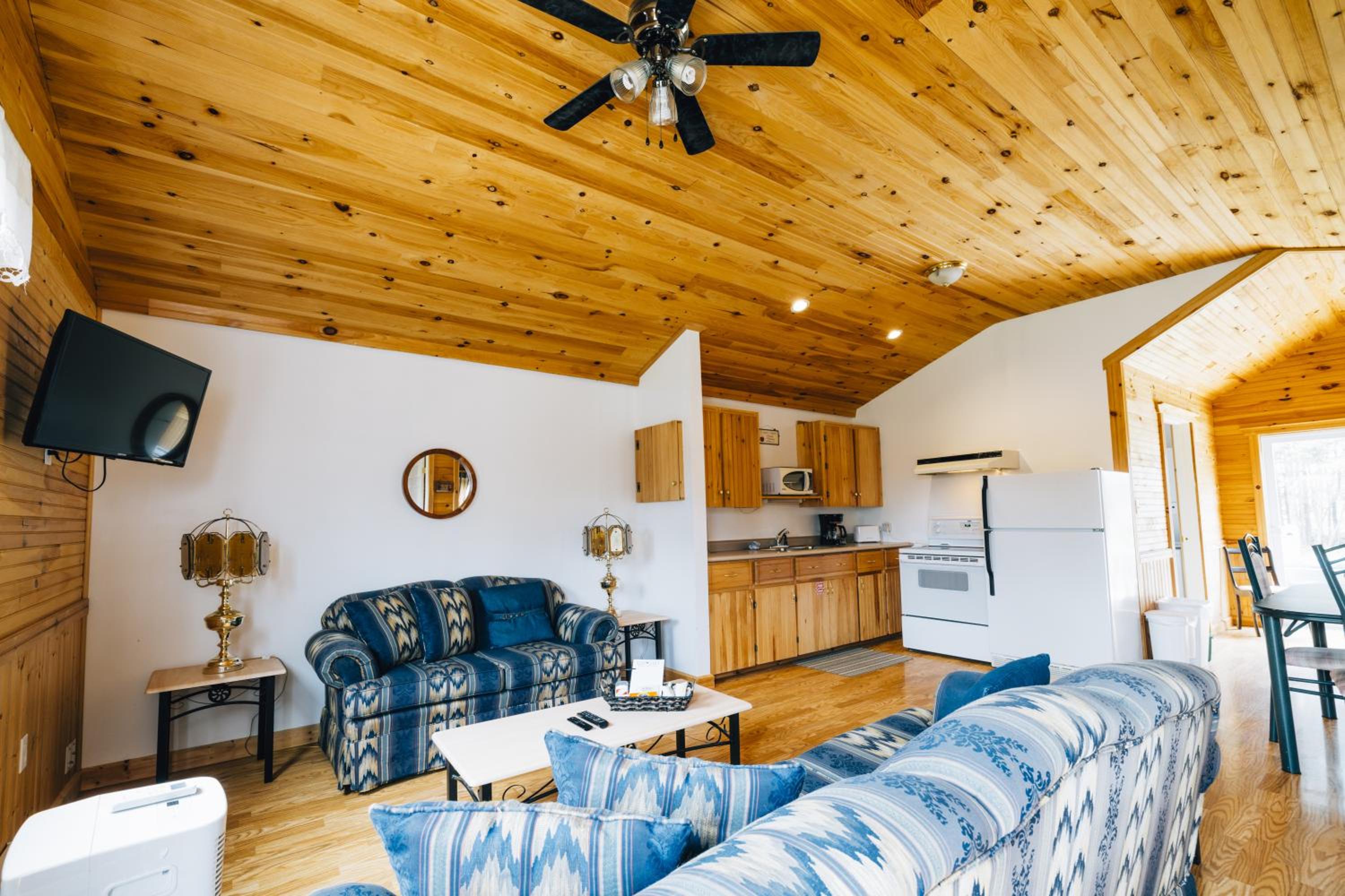 53 Forest Hills Lane - Cavendish Guest Cottages