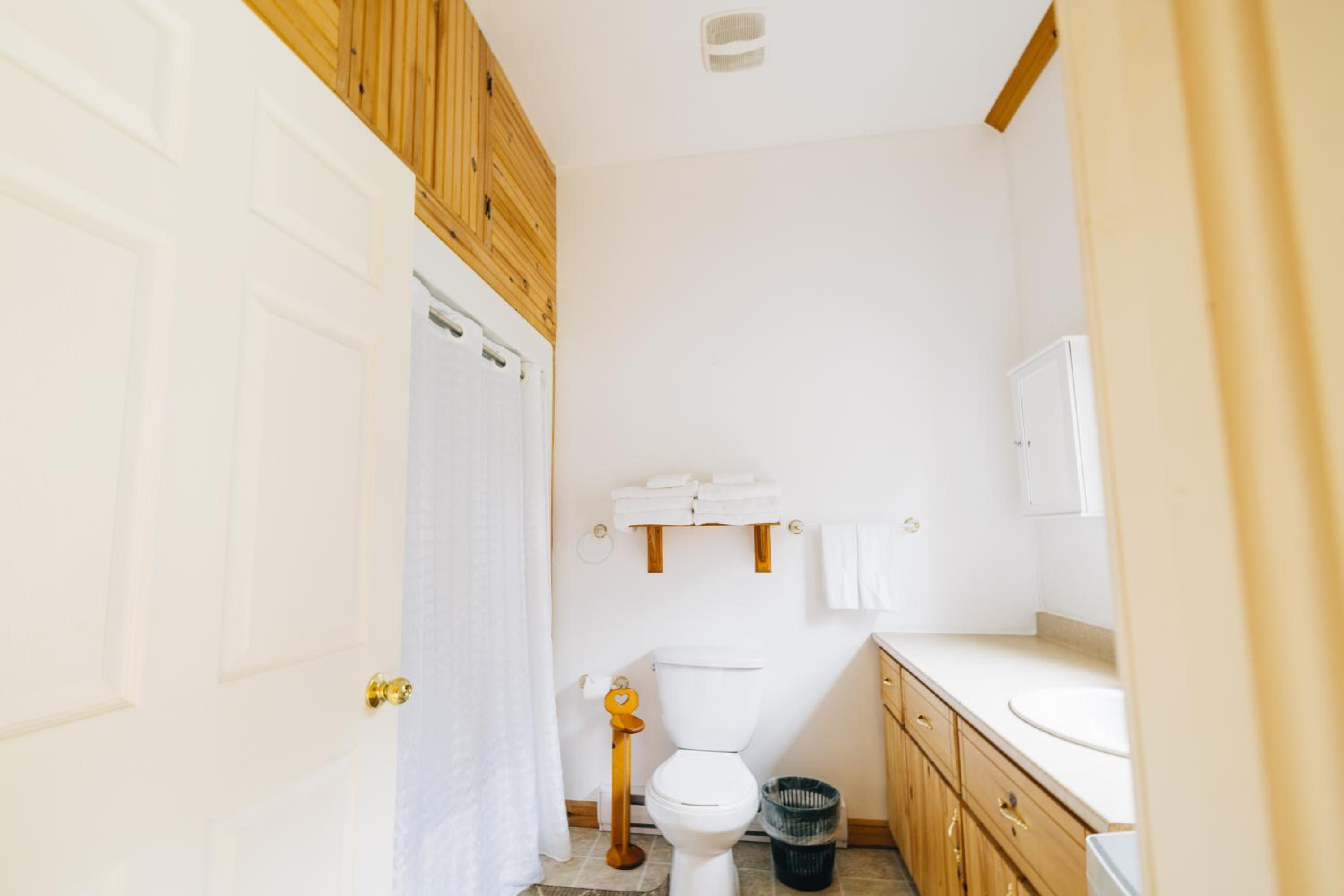 53 Forest Hills Lane - Cavendish Guest Cottages