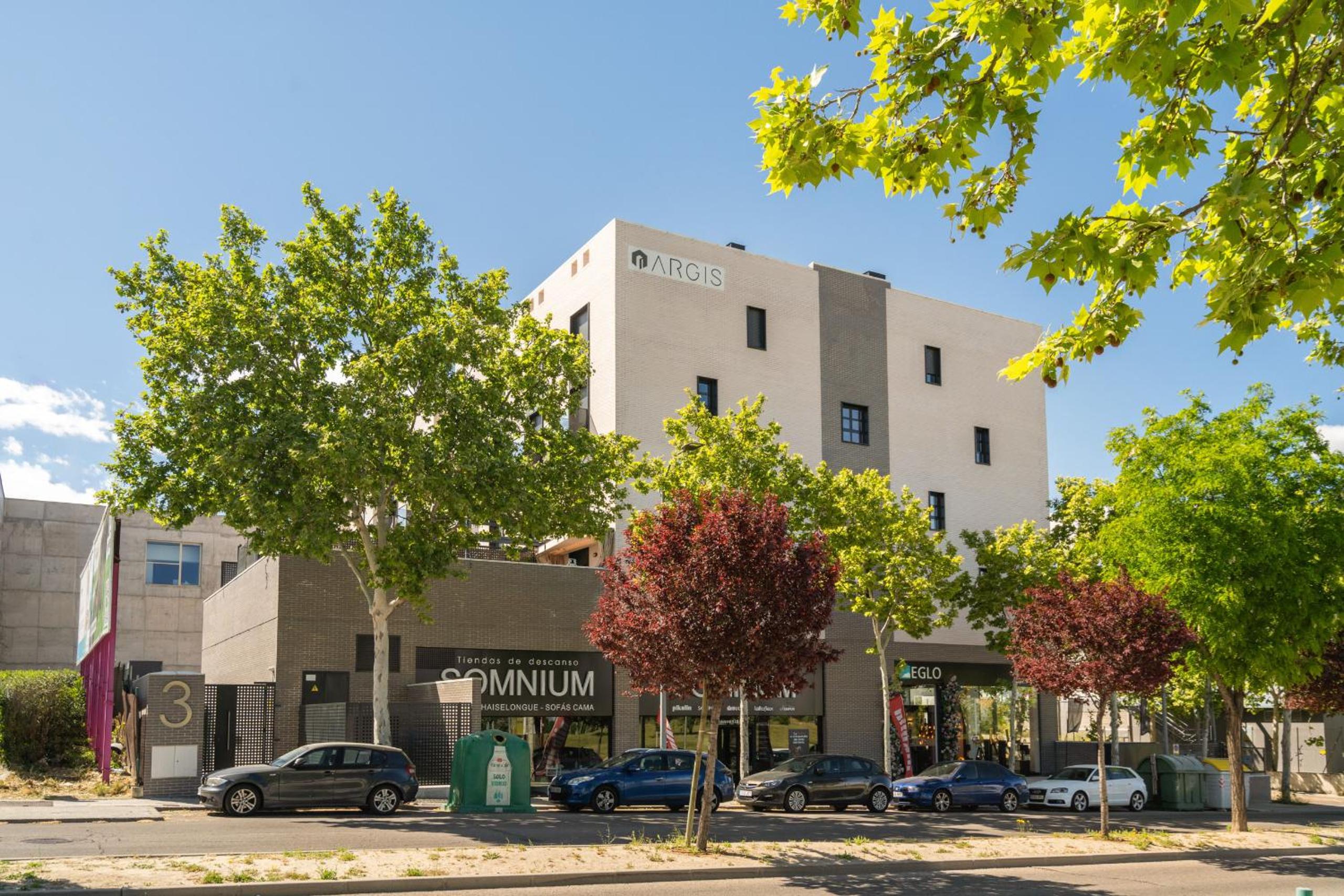 apartamentos reformados con garajes incluido