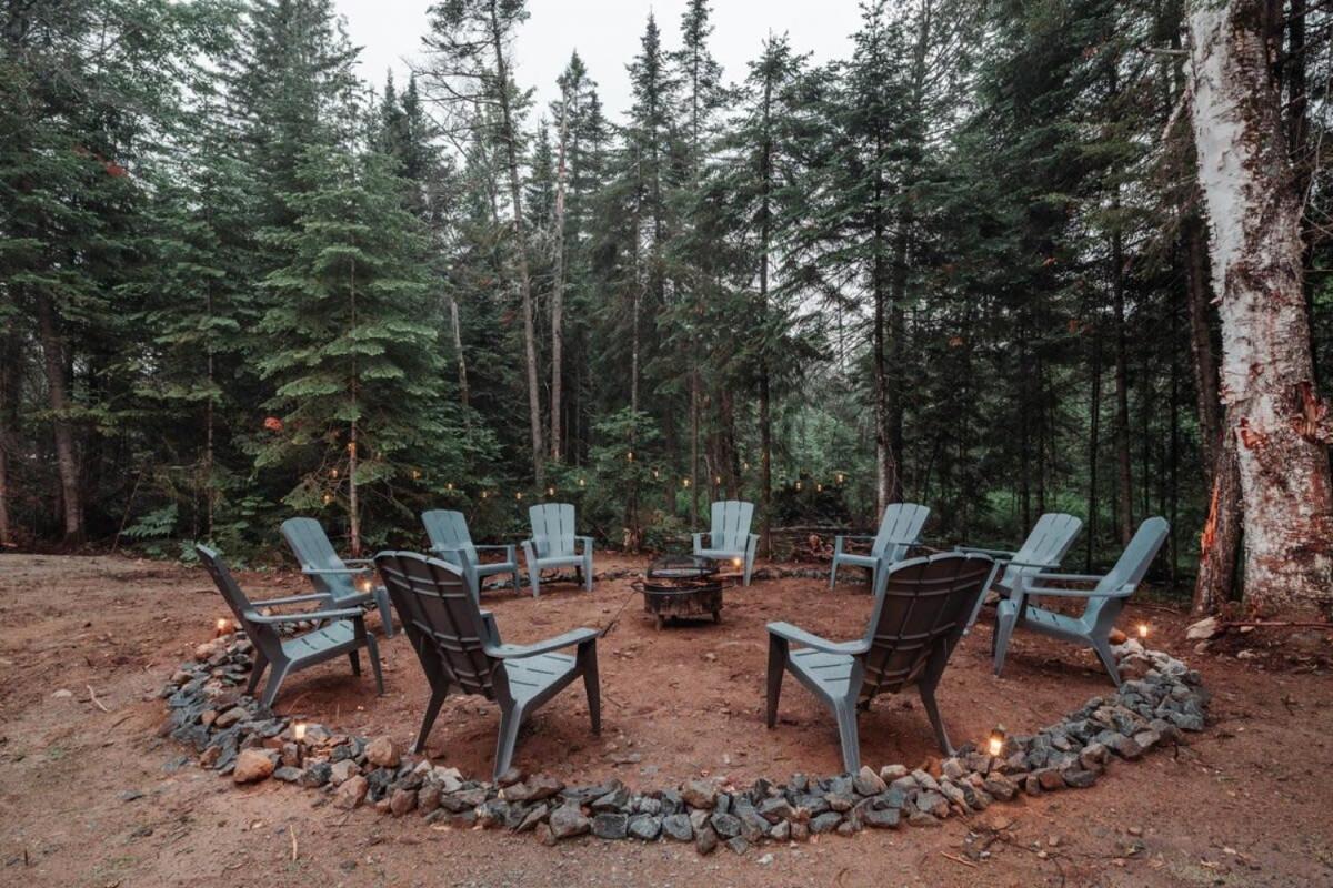Nature & lake access Tremblant